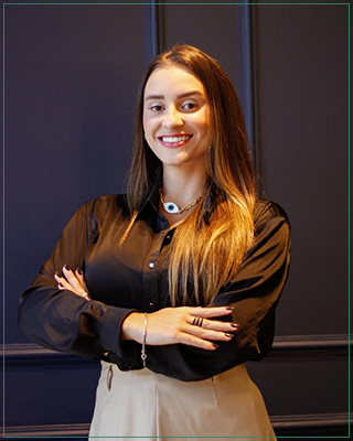 Stefani Oliveira Stefani Oliveira